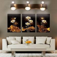 den-chieu-tranh-treo-tuong